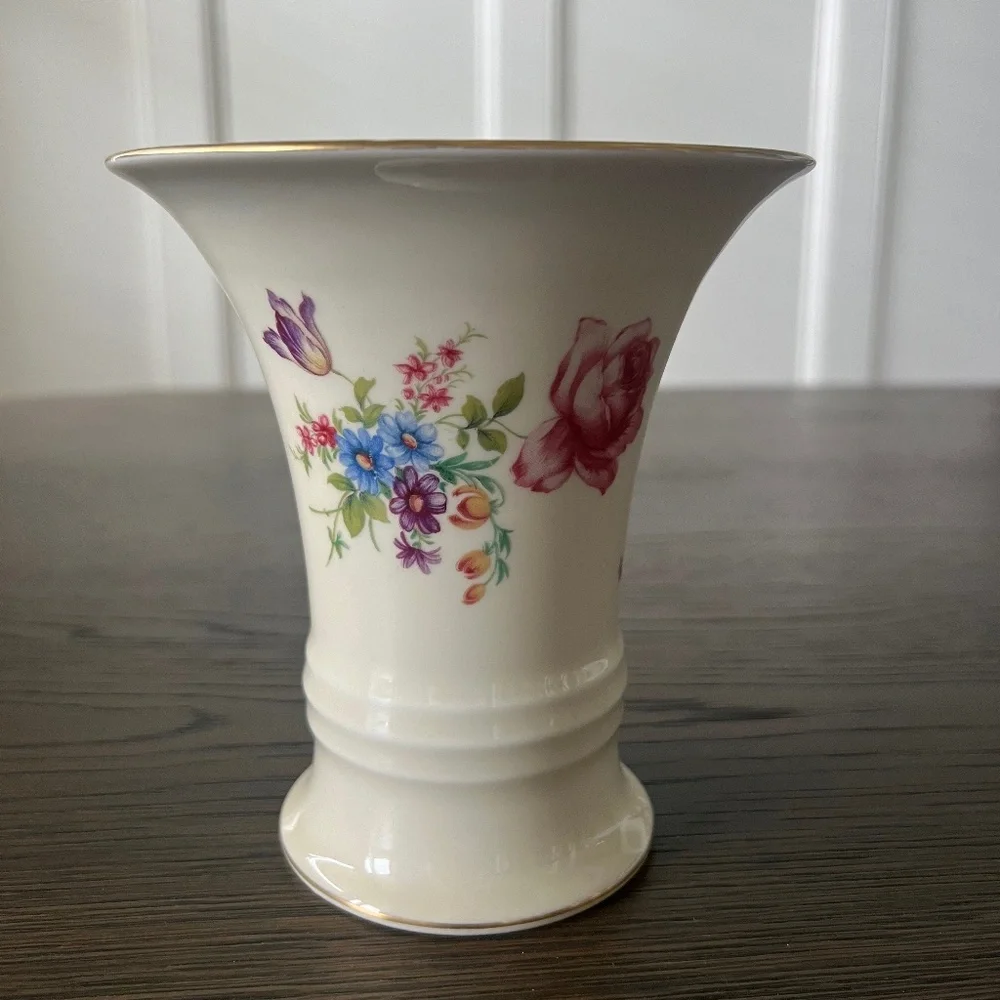 Rosenthal German Porzellan Vase Vintage‎ RARE